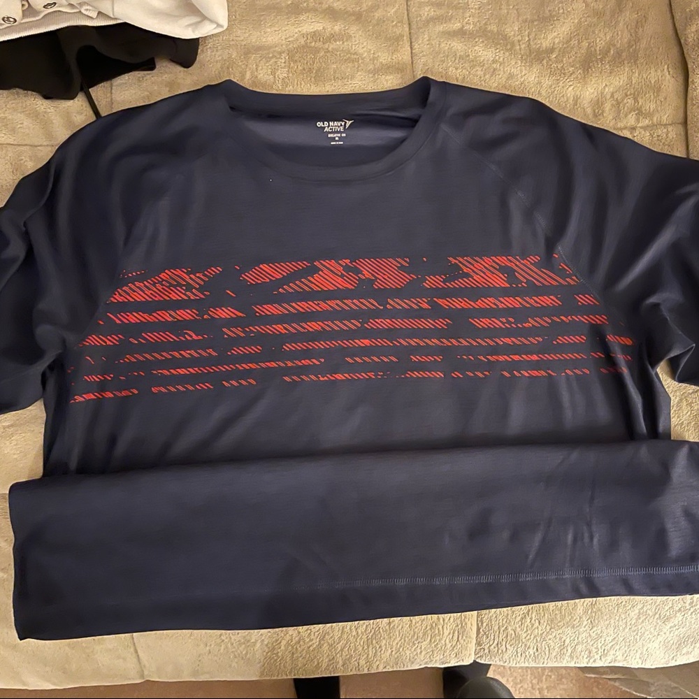 Old Navy Active Mens shirt